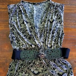 Bloom Sleevless Blouse